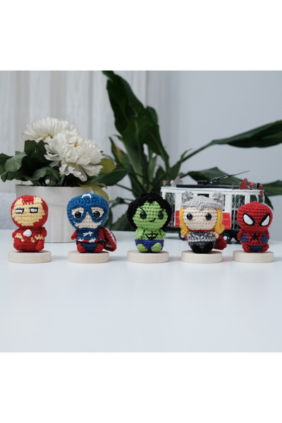 SLECrochet Marvel Amigurumi Mini Figür Seti – Captain America, Spider-Man, Th...
