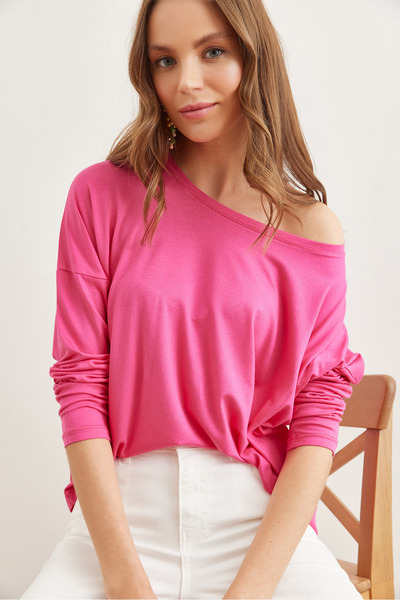 Olalook Fuchsia Viskose-Bluse – Rundhalsausschnitt, Fledermausfließ BLZ- 19002588