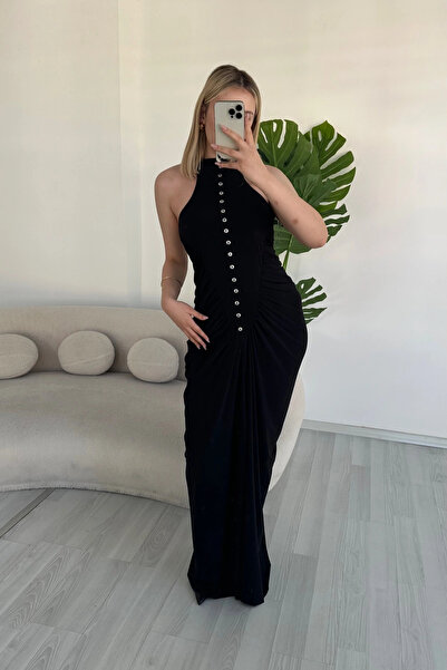 VİSKALİ Kadın Düğme Detaylı Büzgülü Halter Yaka Siyah Maxi Elbise