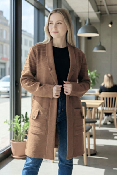 Star Fashion Women's knitted cardigan with buttons and pockets