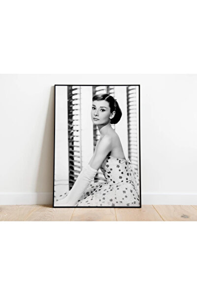 512 STORE Vintage Artist Audrey Hepburn Black/White Çerçevesiz Kuşe Kağıt Pos...