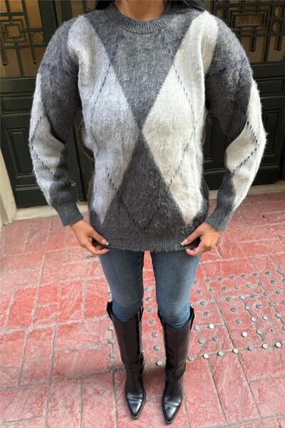 WeShaya Grey Baklava Pattern Sweater