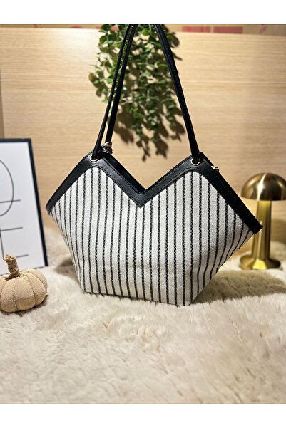 MODANTA Straw Women's Shoulder and Hand Bag with Leather Detail