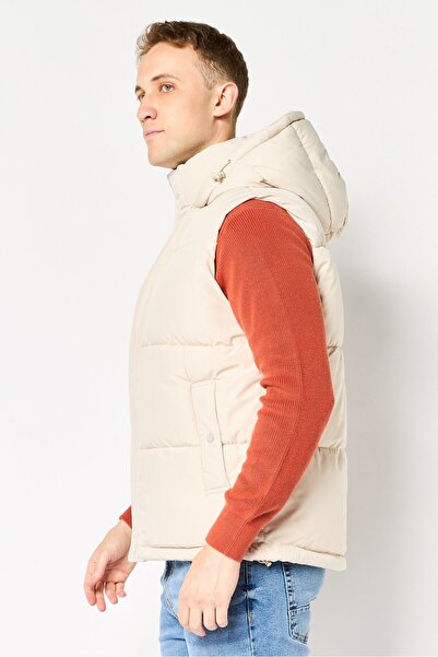 CELIO Men Quilted Hooded Puffer Jacket, Beige