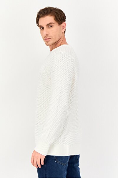 CELIO Men Crew Neck Knitted Long Sleeve Sweater, Off White