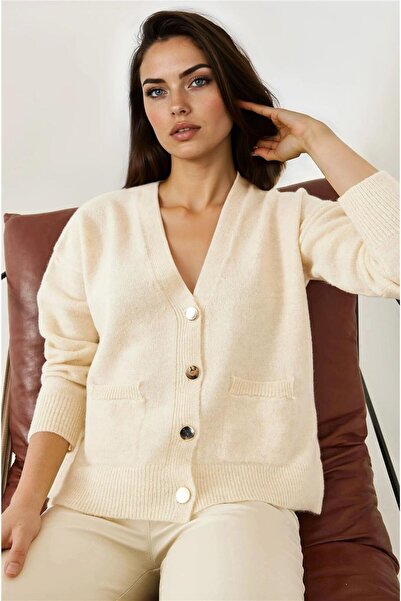 WeShaya Ecru V-Neck Buttoned Pocketed Knitwear Cardigan