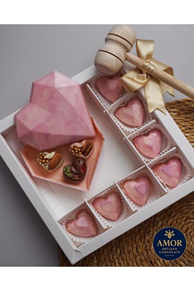 amorartısanchocolate El Yapımı Kalp Pinyata Çikolata Seti – 7’li Mini Kalp & ...