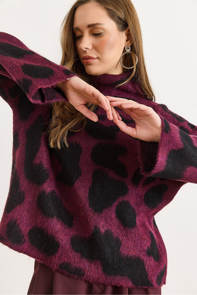 Olalook Women's Plum Mock Neck Thick Fleece-Lined Knitwear Sweater Kzk-19001076