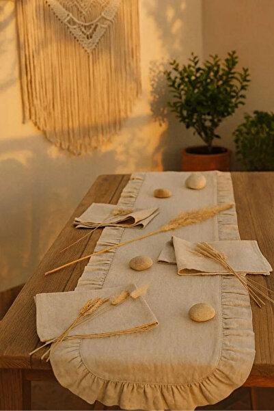 YUNUSOĞLU HOME Ruffled Table Runner 40X120 cm – Stylish Decorative Tablecloth