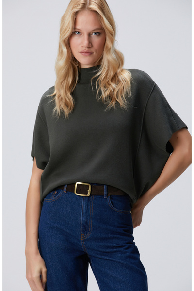 Network Haki Dik Yaka Kısa Kollu Nervür Detaylı Kazak