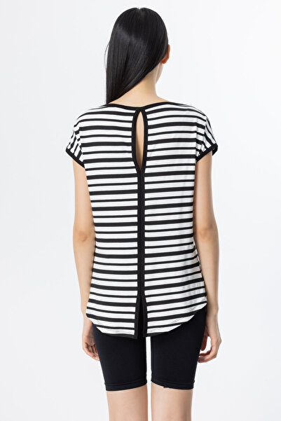 ON Minimalist Oversized Striped Women's Blouse - Short Sleeve Round Neck