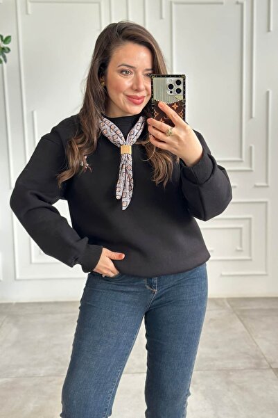 Yağmur Butik Блуза с детайли и шал с бродерия на елен