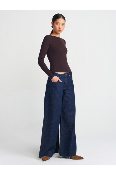 Dilvin Boat Neck Long Sleeve T-Shirt