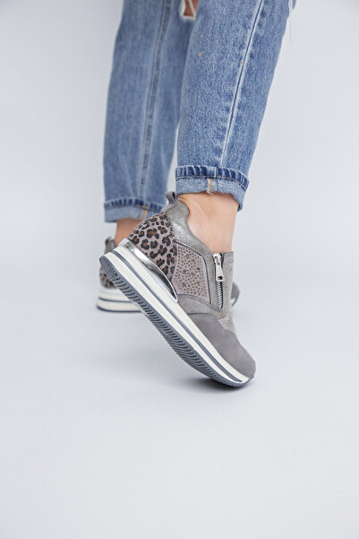 Bello Star Women's sports shoes with gray crystals (BS202EV2307073)