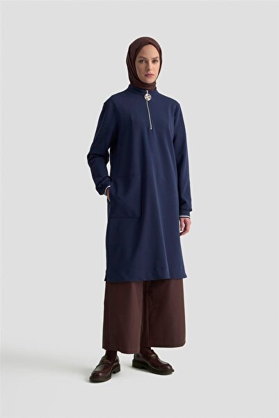 Armine Cep Detaylı Basic Tunik 25KT1453 LACİVERT