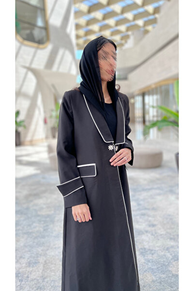 AYA - MW1722 - Blazer Abaya with a half-circle cut