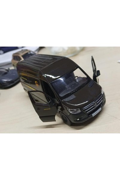 Vardem Kinsmart Toy Metal Model Car 1/36 Pull Back Mercedes Benz Ups Cargo Vehicle