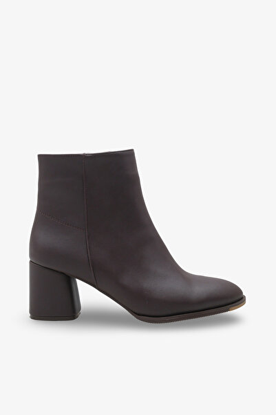 İNNABUTİKK بوت نسائي بكعب من Certa - بني