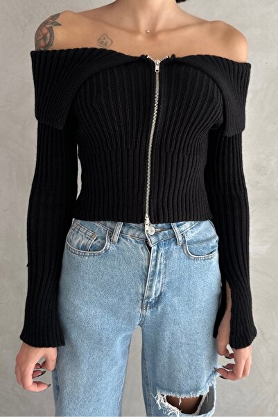 New Now Madonna Collar Zippered Knit Cardigan