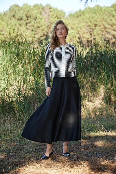 Moodbasic TAŞ İŞLEMELİ ÇİZGİLİ TRİKO TAKIM