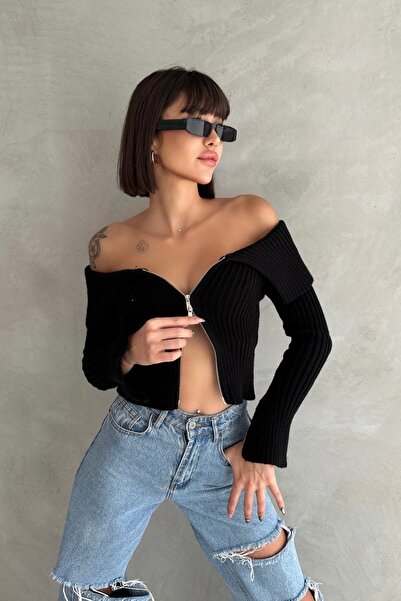 New Now Madonna Collar Zippered Knit Cardigan