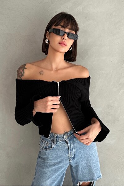 New Now Madonna Collar Zippered Knit Cardigan