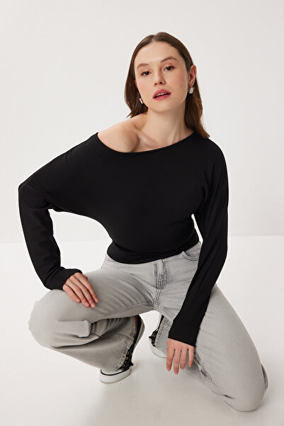 Lovelyİstanbul Open Shoulder Soft Modal Blouse Lby0017 Black