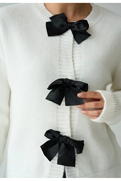ossons Crew Neck Knitwear Cardigan with Bow Accessory
