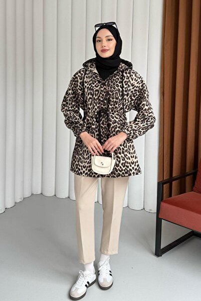 Modaensarbutik Leopar Desenli Cepli Bel Büzgülü Kapişonlu Trençkot-LEOPAR