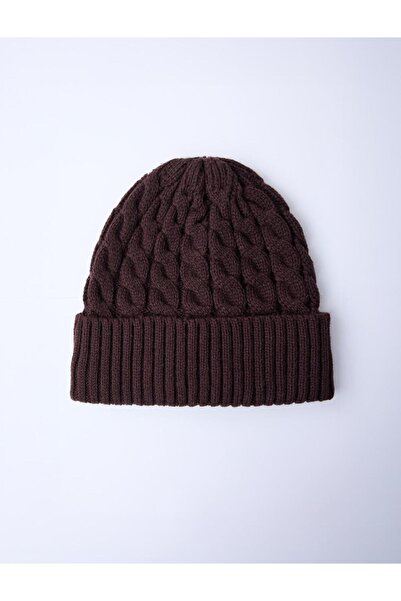 Jimmy Key Bitter Brown Hair Braided Patterned Beanie