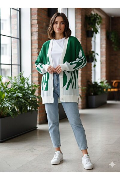 Cockatoo Women's Oversized Knitwear Cardigan Colorful Loose Block Patterned