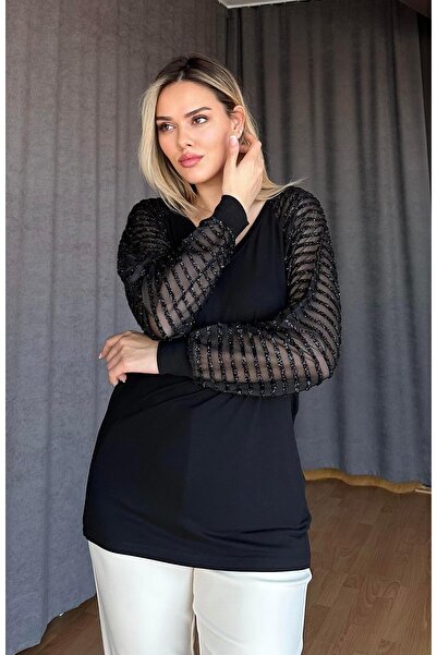 Seher Öztop Basic Kolu Tül Detaylı Viskon Bluz