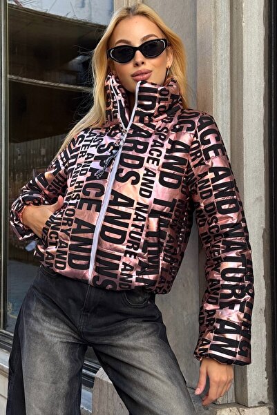 VAGGON Metallic Short Puffer Coat with Shiny Print Detail