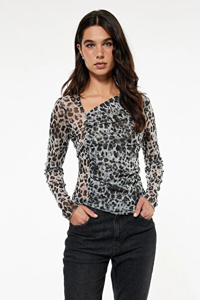 Koton Bluză X Sibil Çetinkaya pentru femei - cu mânecă lungă, guler asimetric, cu model de cerb, din tul transparent 6WAK