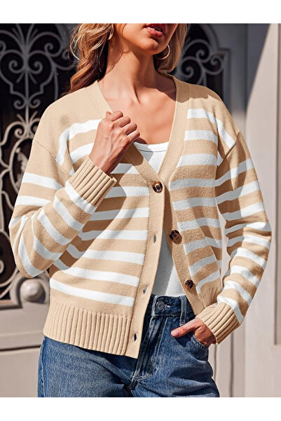 OEM Loose knit blouse with long sleeves, cardigan for women, Cream M