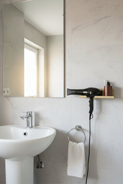 Grandmix Suport metalic pentru uscător de păr, montat pe perete, raft organizator pentru baie 30 cm x 10 cm