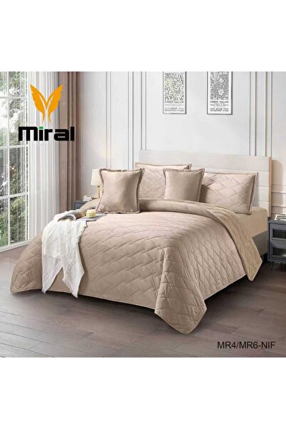 Moon Mira velvet bedspread, single and a half size, from Qasr Al-Arayes, 4 pieces