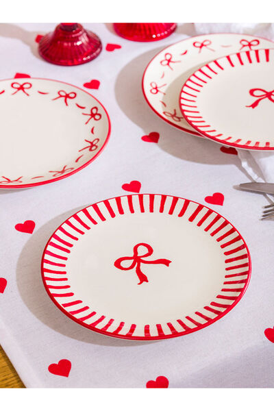 LC Waikiki Stylish Choices from Esvab Clothing | Fiyonk Printed Cake Plate 21 cm Set of 4