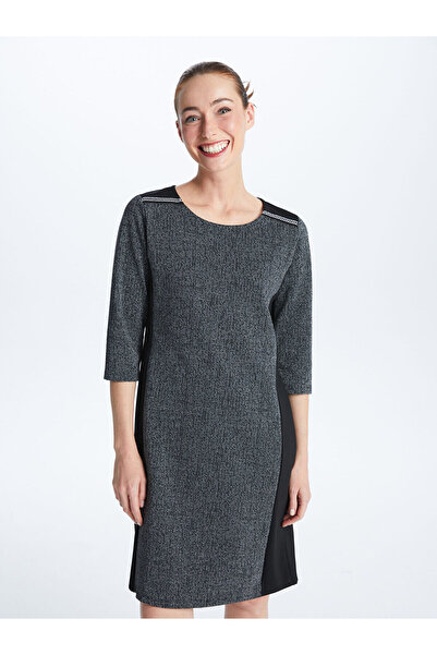 LC Waikiki Γκρι φόρεμα με λαιμόκοψη με αυτοσχεδιασμένο σχέδιο