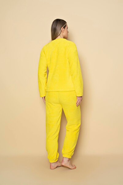 Sude Bisiklet Yaka Nakışlı Kadın Peluş Pijama Takımı | P301-01