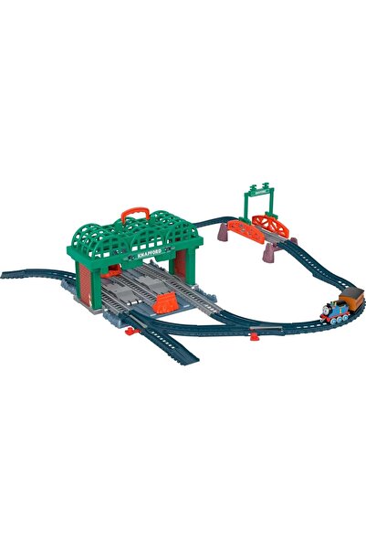 Thomas&Friends Thomas & Friends Diecast Train & Track Set - Knapford Station 2-in-1 Playset & Storage Case (Ages 3+