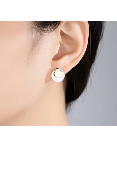 Takara Gold and Pearl gold-plated silver earrings