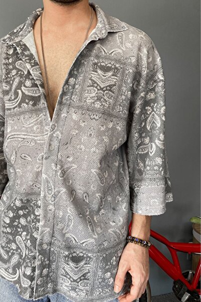 Alışveriş Sokağı oversized Πουκάμισο Fakir με μανίκια ζακάρ ανθρακί