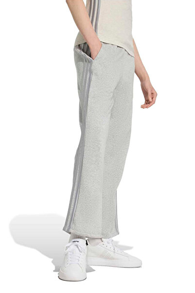 adidas Pantaloni de sport casual pentru femei Holiday 3-Stripes Fleece Open-Hem Pants Jm1888
