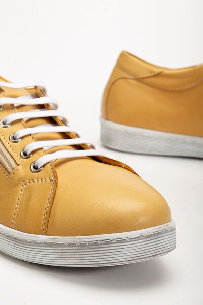 Hayalimdeki Ayakkabı Women's Yellow Genuine Leather Side Zipper Lace-Up Sneakers