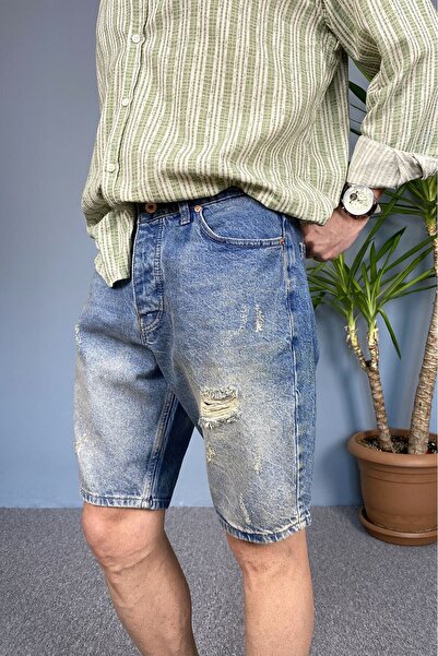 Alışveriş Sokağı Ripped Detailed Denim Shorts