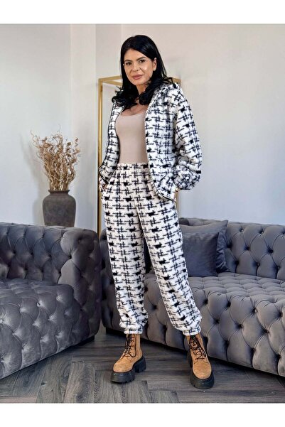 RAMONA BADESCU EXCLUSIVE Set made of fluffy material with zipper and geometric print