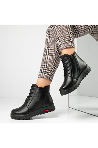 BMoD Ghete negre de damă cu talpă groasă și fermoar MOD06473