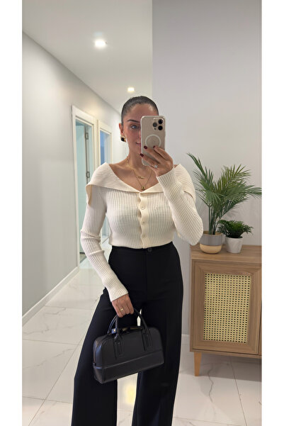 BİRCANÇİL Utera Cream Buttoned Collar Detailed Cardigan