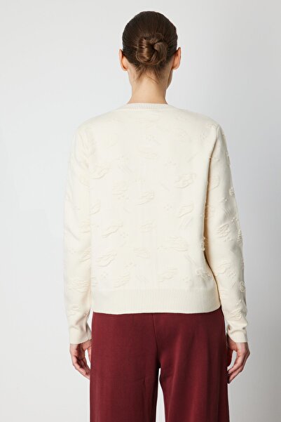 ON Embossed Crew Neck Cardigan